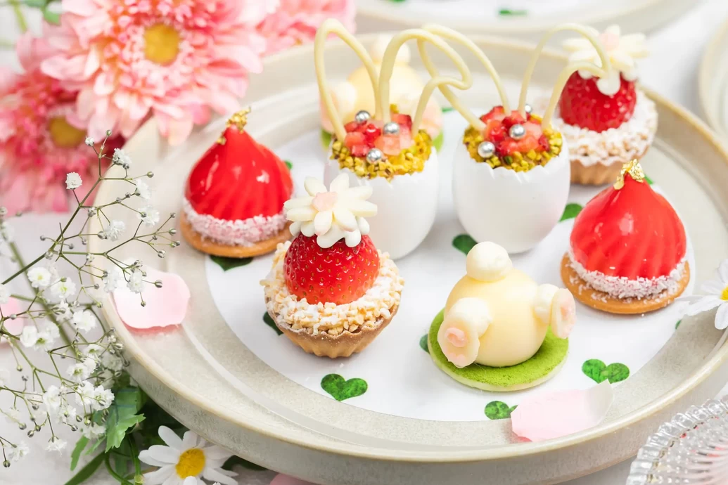 Strawberry ＆ Bunny Afternoon Tea ～White＆Pink～【新横浜プリンスホテル】