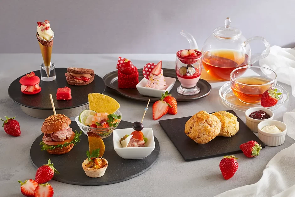 Strawberry & Chocolate Afternoon Tea【スイスホテル南海大阪】