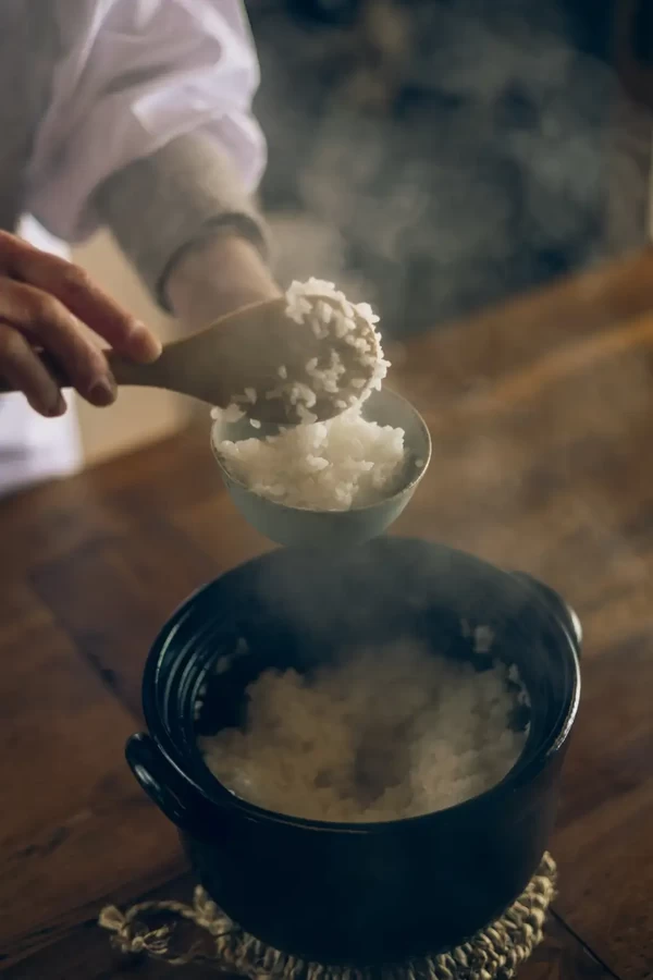 土鍋で炊き上げ妙高産コシヒカリ