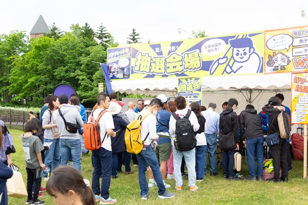 お子様に大人気の大抽選会