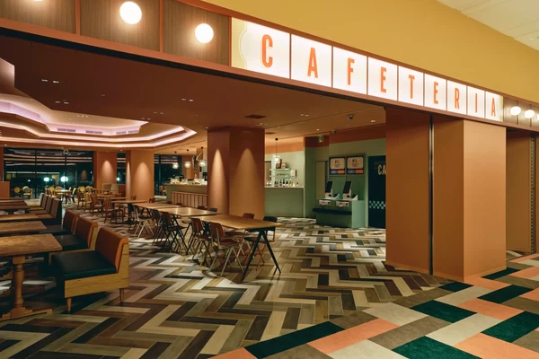 Cafeteriaエントランス