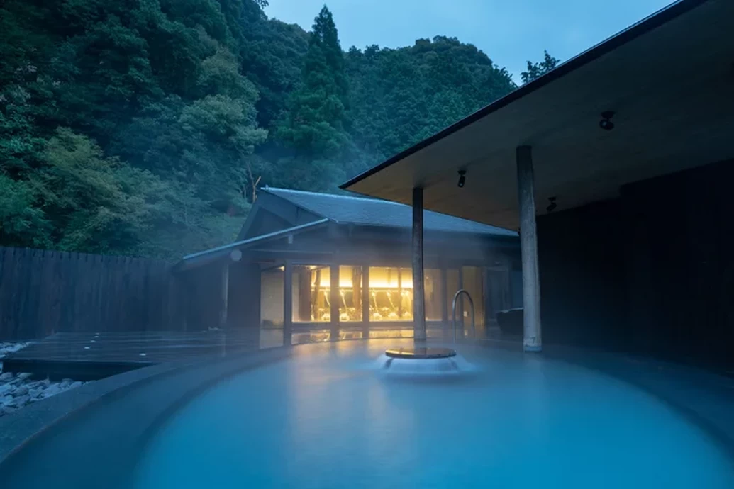 チームラボ かみさまがすまう森 - ジーシー【チームラボ、御船山楽園】