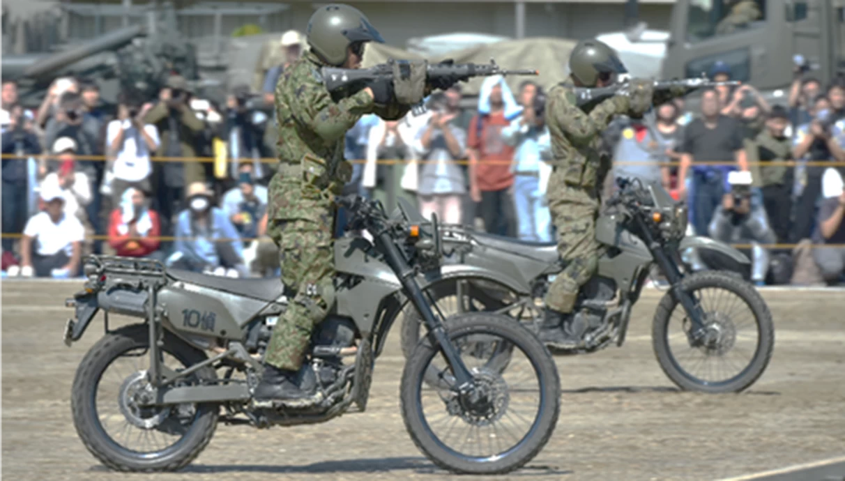 陸上自衛隊 第10師団創立62周年 守山駐屯地創設65周年 記念行事【守山駐屯地】