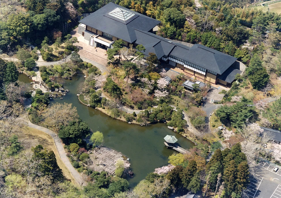 新春特別展「成田山の美術 新勝寺に集まる古今の書画・工芸」【成田山書道美術館】