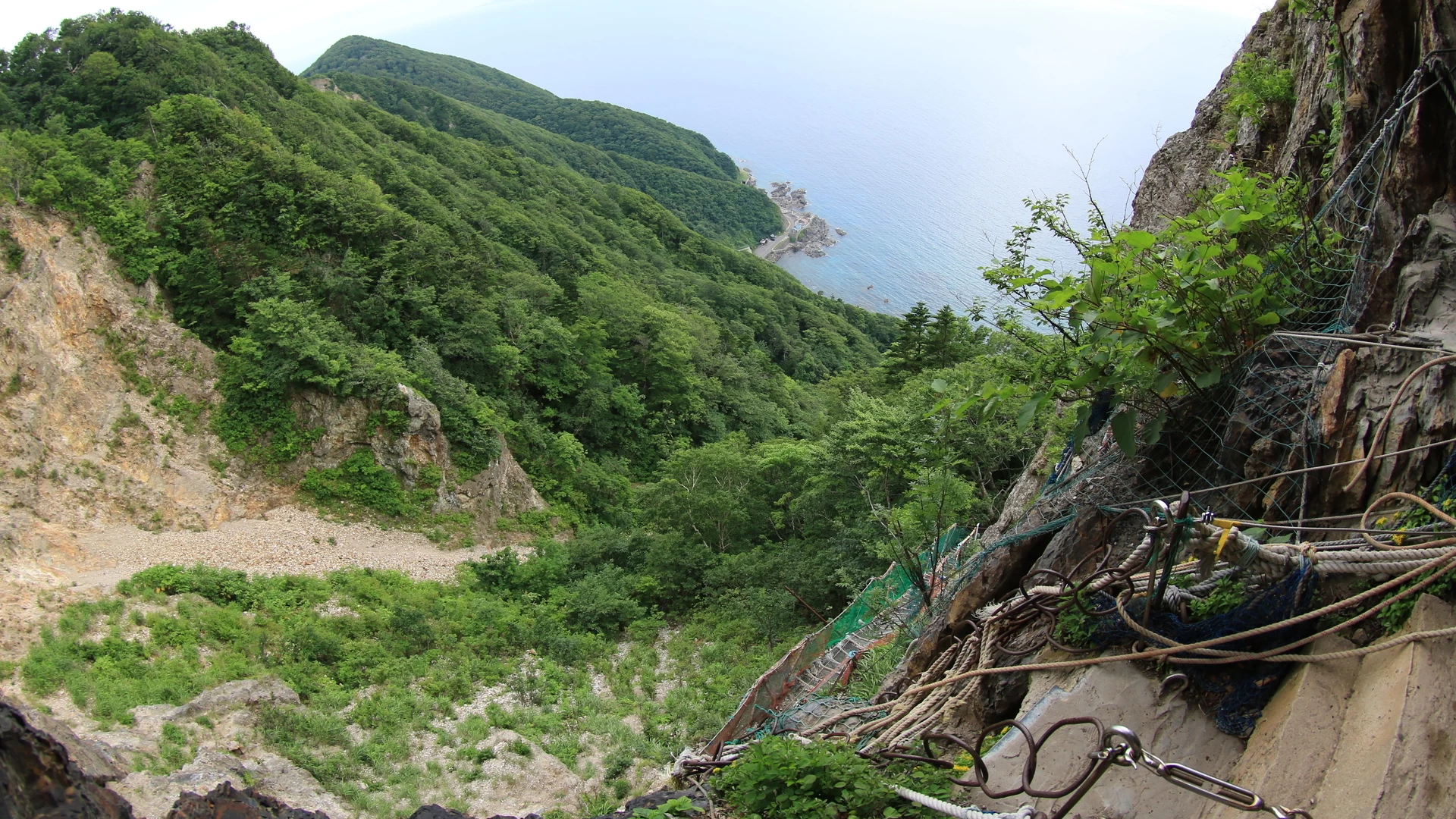 北海道・太田山神社は日本一過酷で危険！過去に事故は？参拝の方法など解説