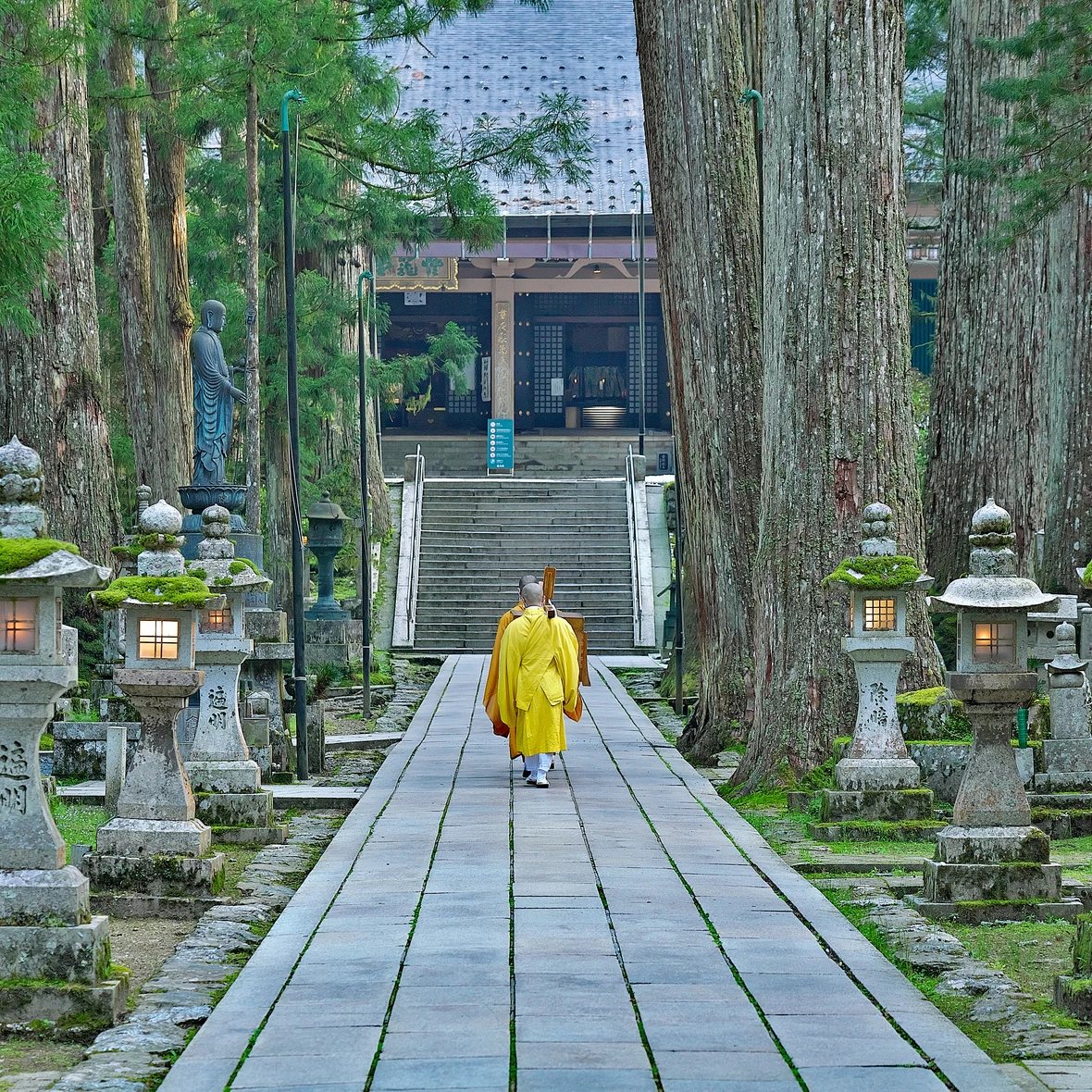 世界遺産・高野山御朱印めぐり！巡る順番は？周辺の宿坊・観光情報と合わせて紹介！