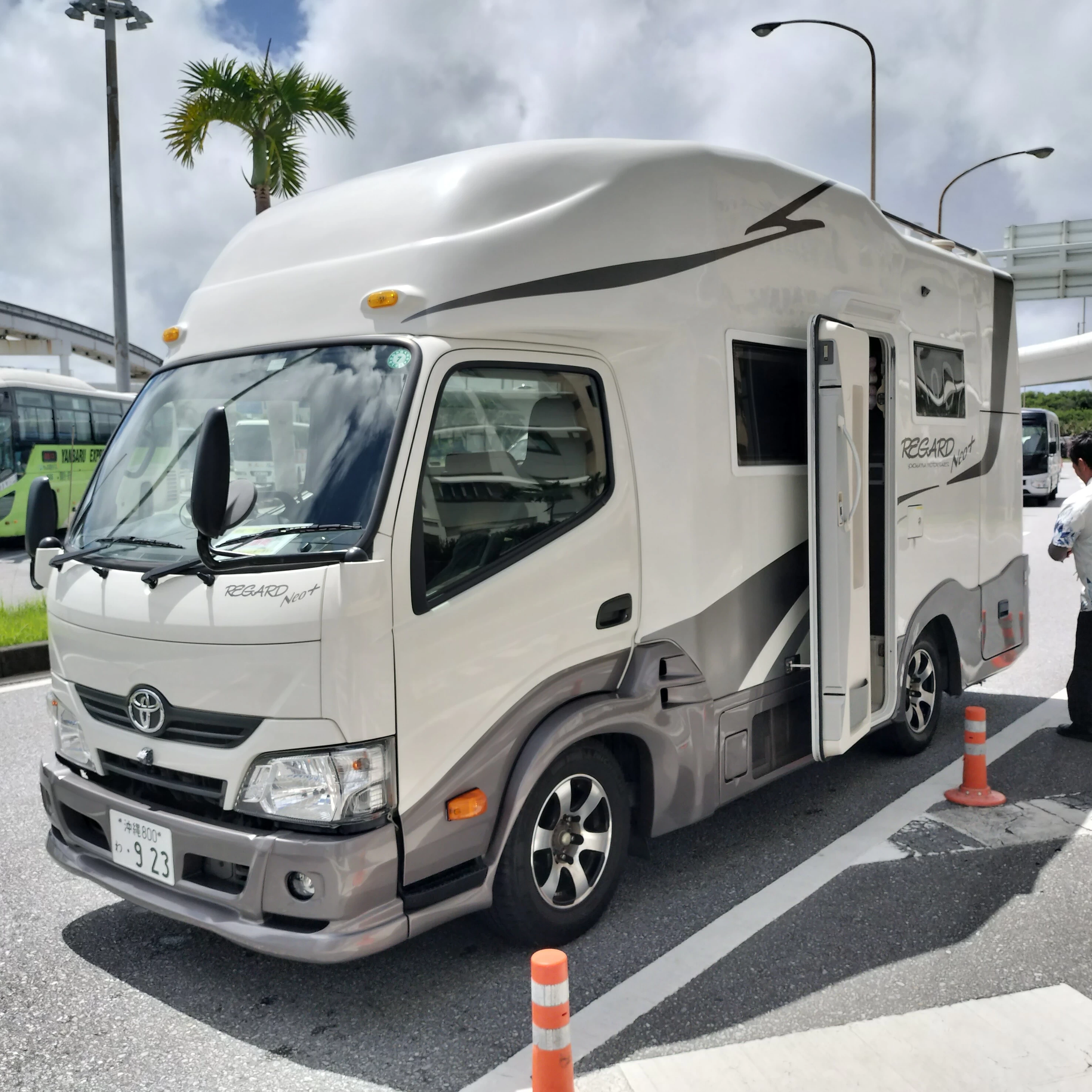 【憧れのキャンピングカー体験記】自由に巡る沖縄旅！初心者安心ガイド｜つきしろ交通