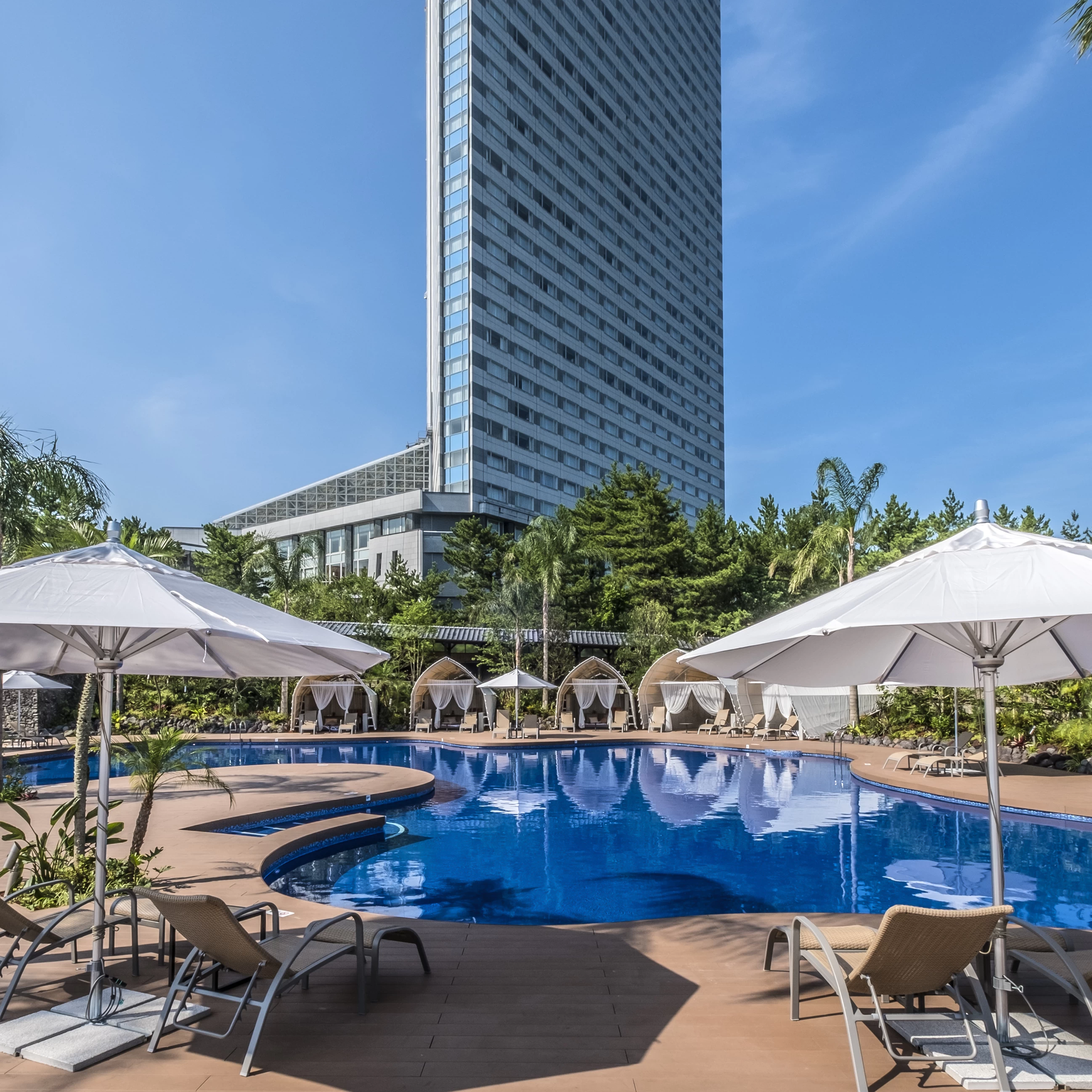 フェニックス・シーガイア・リゾート宿泊体験！宮崎で大人の休日を格上げする「6つの非日常」満喫ガイド