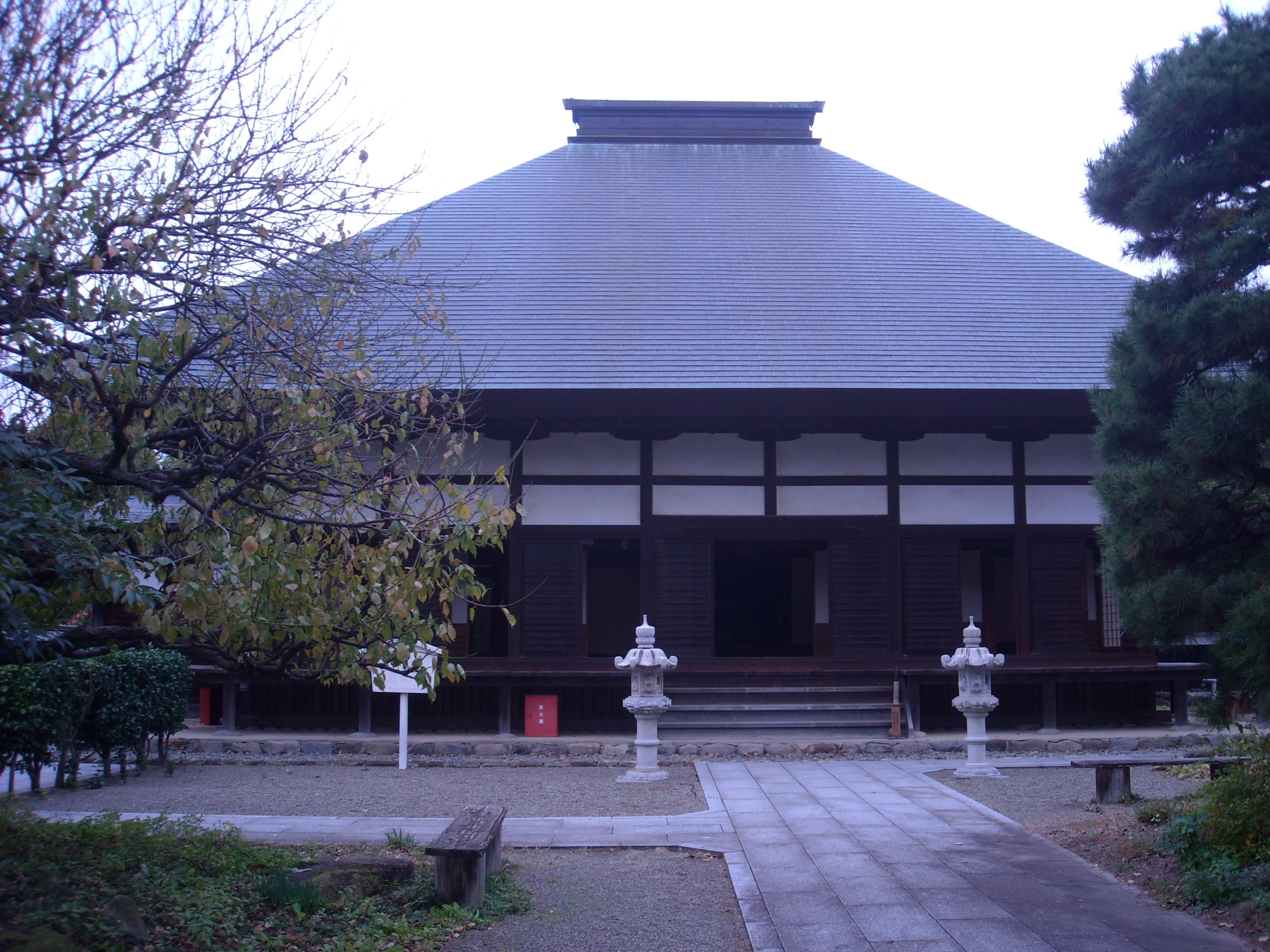 全国】縁切りに効果絶大の神社やお寺＆待ち受け18選！参拝時の注意点も解説