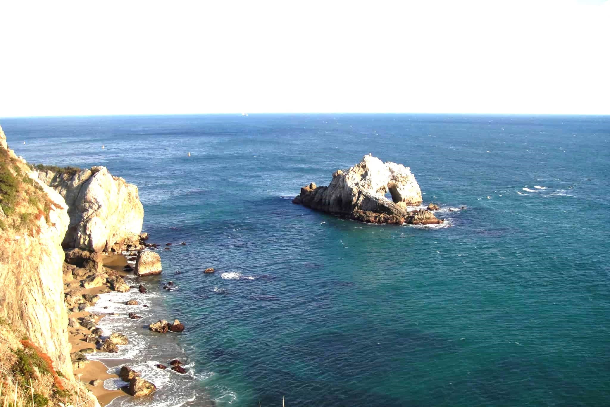 日出の石門(岸の石門・沖の石門)