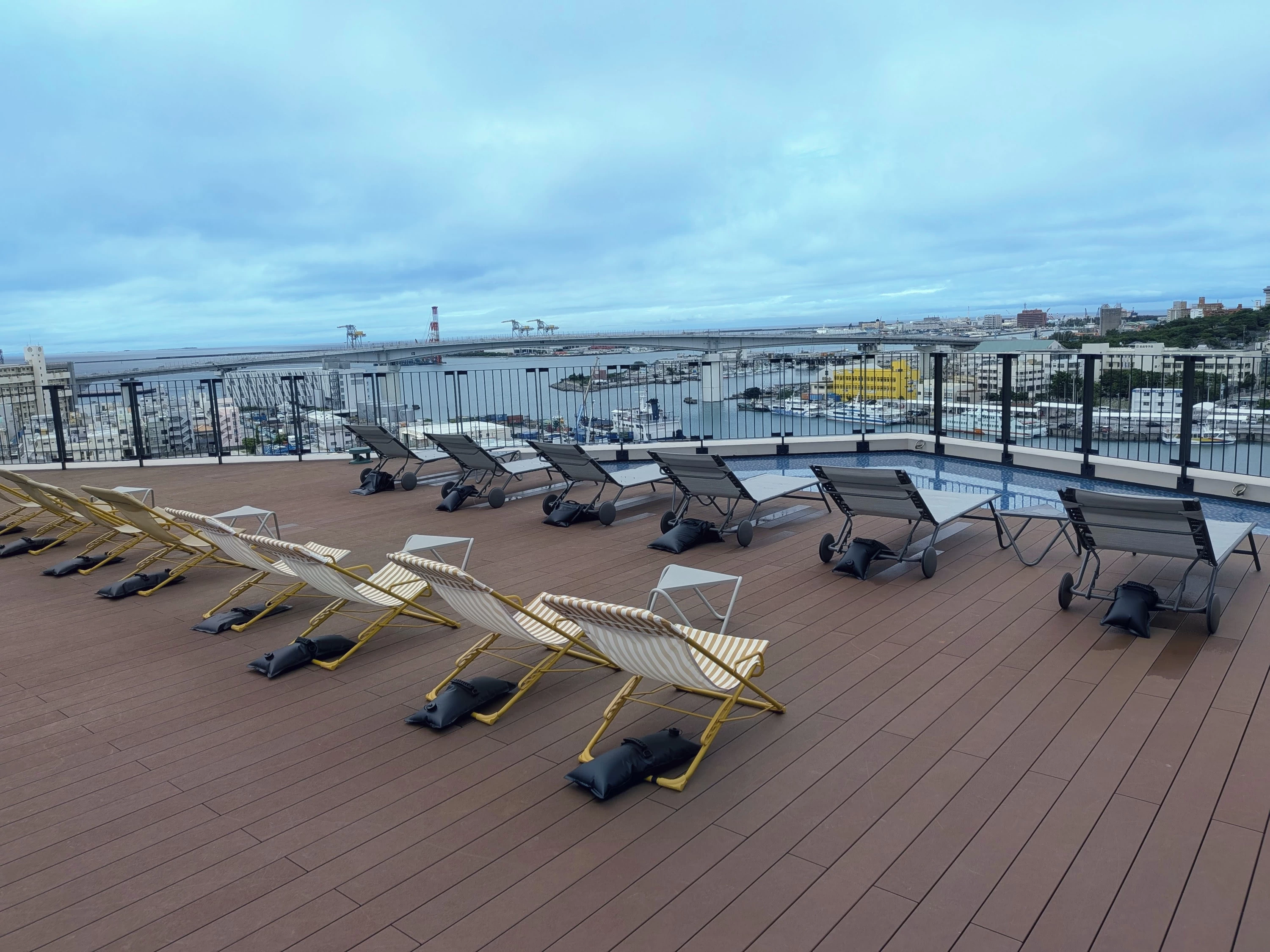 OCEAN TERRACE