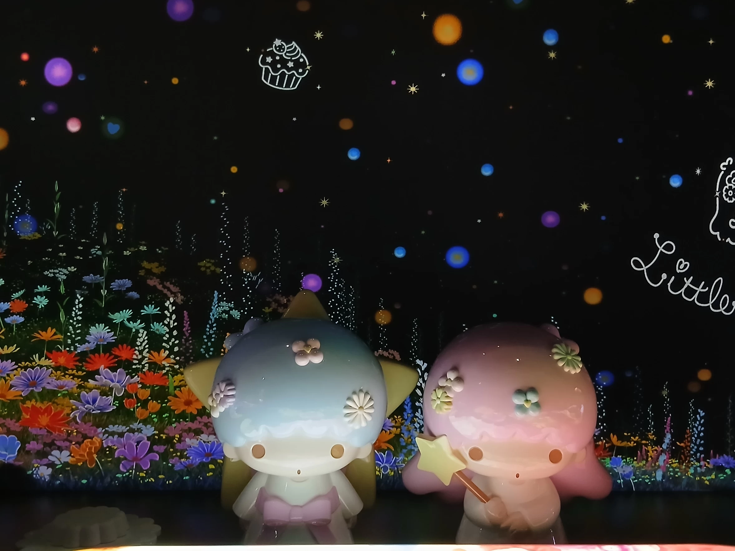 キキとララ