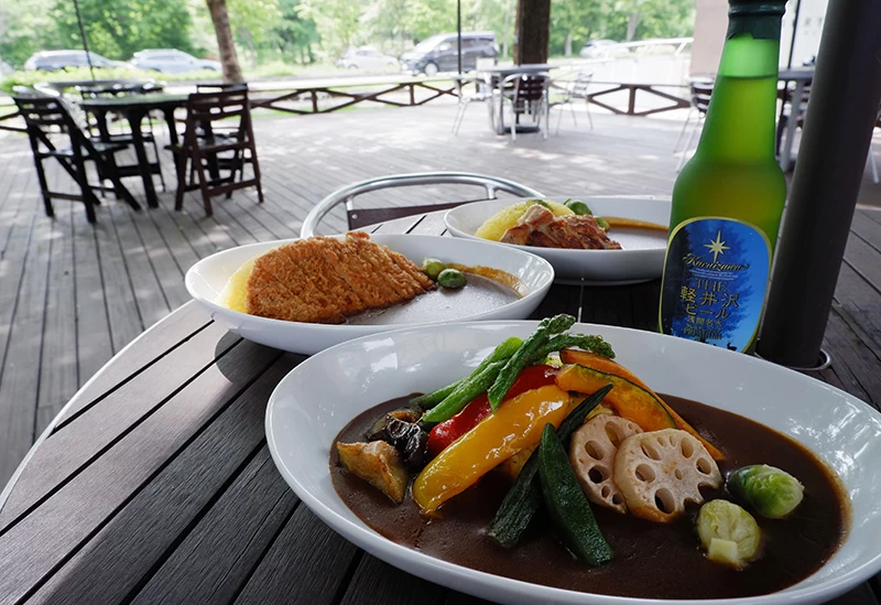 信州の恵みと旬が味わえるカレー専門店