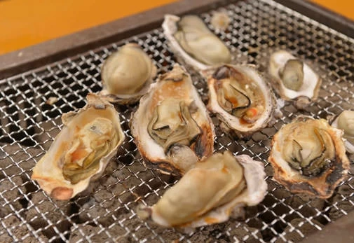 【広島】11月からが旬の真牡蠣。生産量日本一の広島で新鮮な牡蠣を堪能しよう