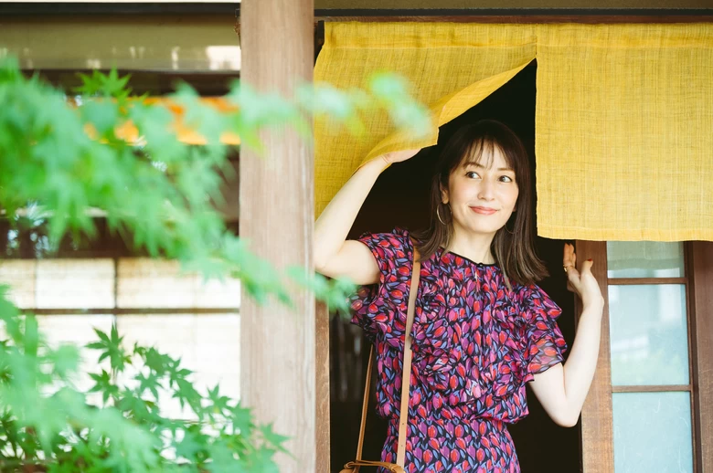 矢田亜希子さんが、“おいしい”を巡るグルメ旅「旅色FO-CAL春日市特集」が公開