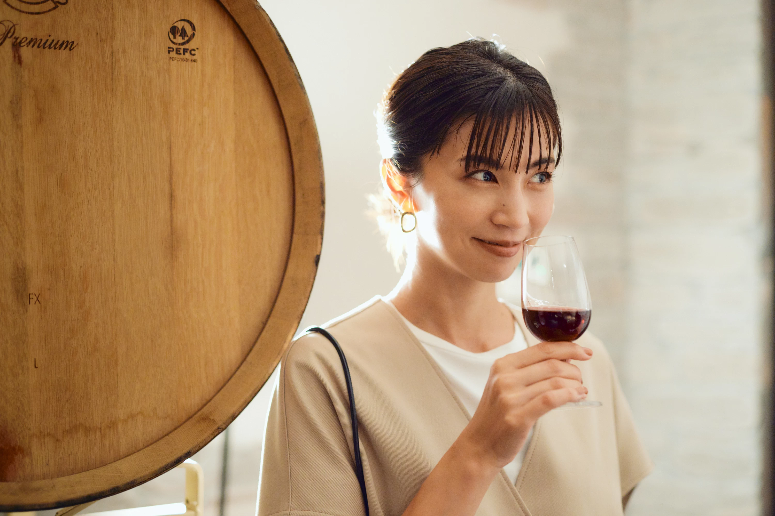安田美沙子さんが、大阪でワイン⁉「旅色FO-CAL羽曳野市特集」公開