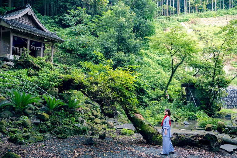葵わかなさんが、熊本で遊び、学ぶ「旅色FO-CAL益城町特集」公開