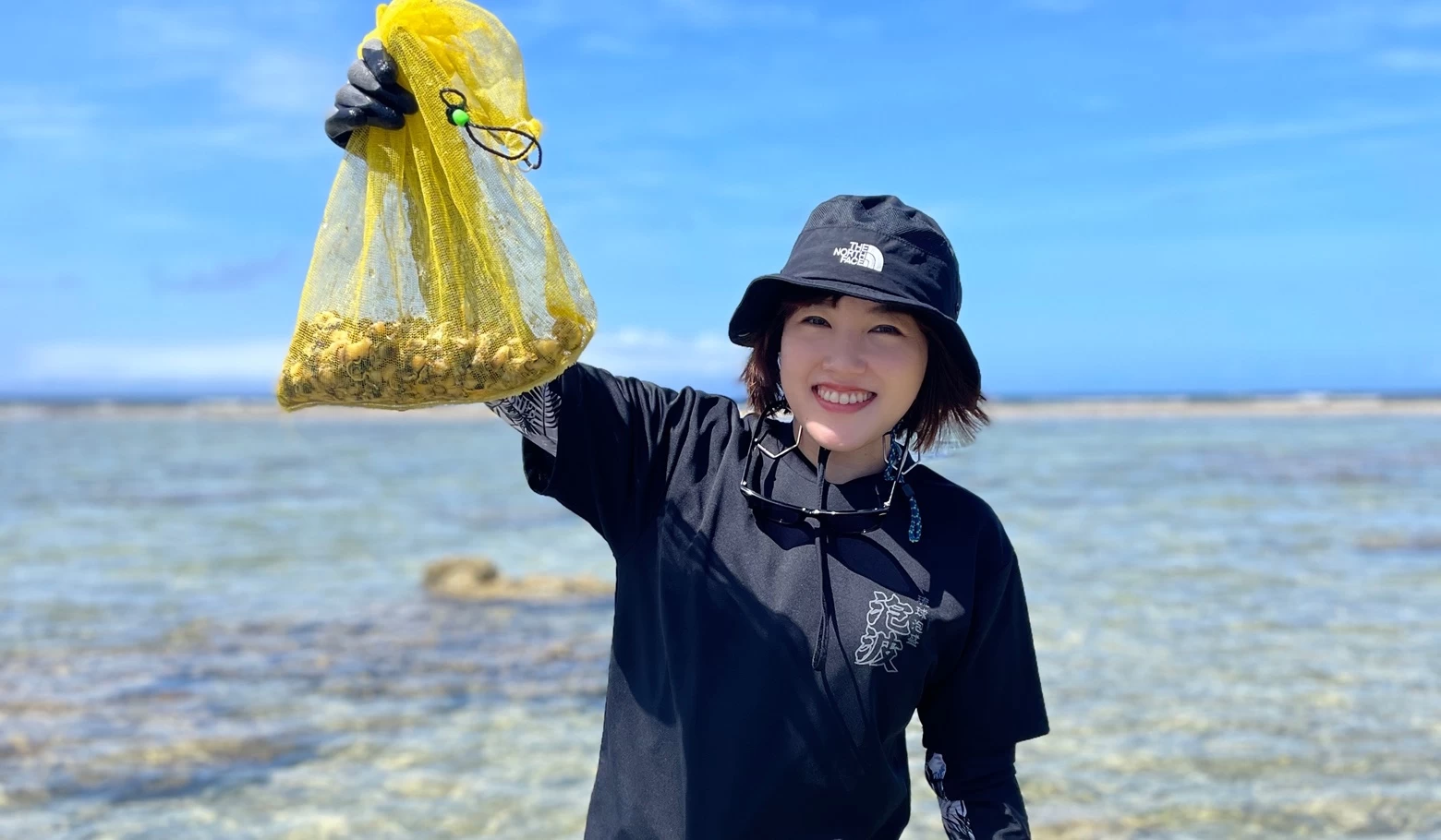 日本最南端の波照間島でマーリャン獲り。貝と味わう極上ビール体験