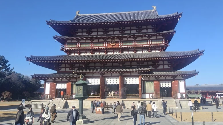 【奈良】薬師寺に込めた持統天皇の愛と祈り～ルーツは飛鳥・藤原に～