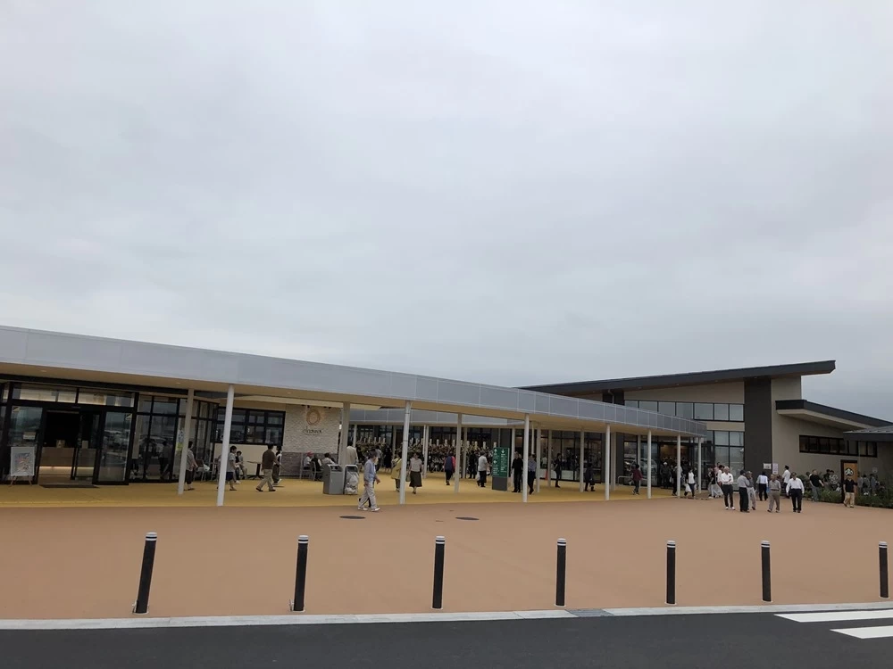 有機野菜の収穫体験付きバーベキューができる「グランテラス筑西」(茨城県筑西市)
