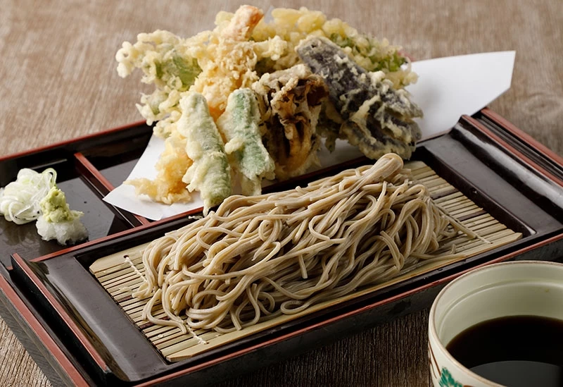 手打ちそばも割烹料理も食しておきたい