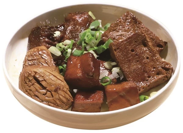 台湾の“茶色い食べ物”に間違いなし！ 特製の滷味をおうちごはんで。