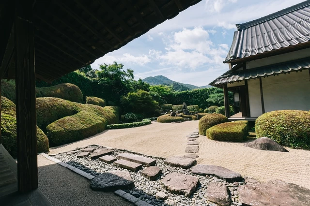 頼久寺の庭園