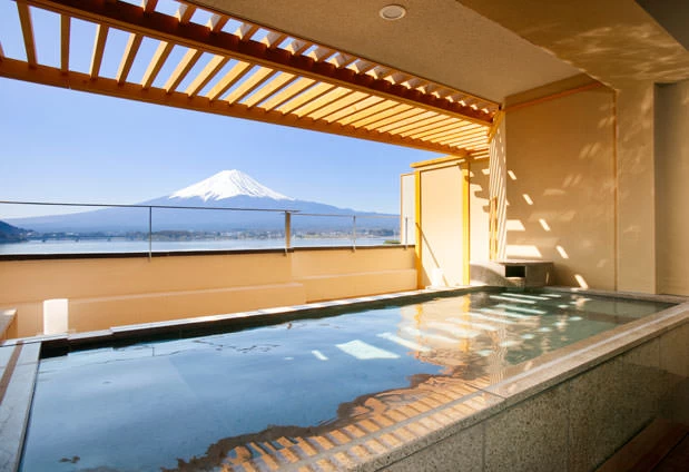 富士山と河口湖を満喫  山梨を巡る定番デート旅