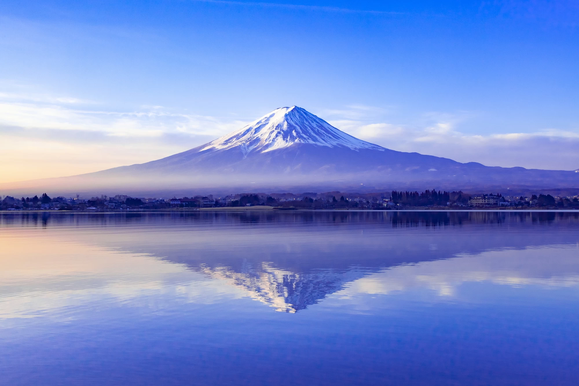 富士山・河口湖の絶景を巡り 神社や和食で日本文化に触れる旅