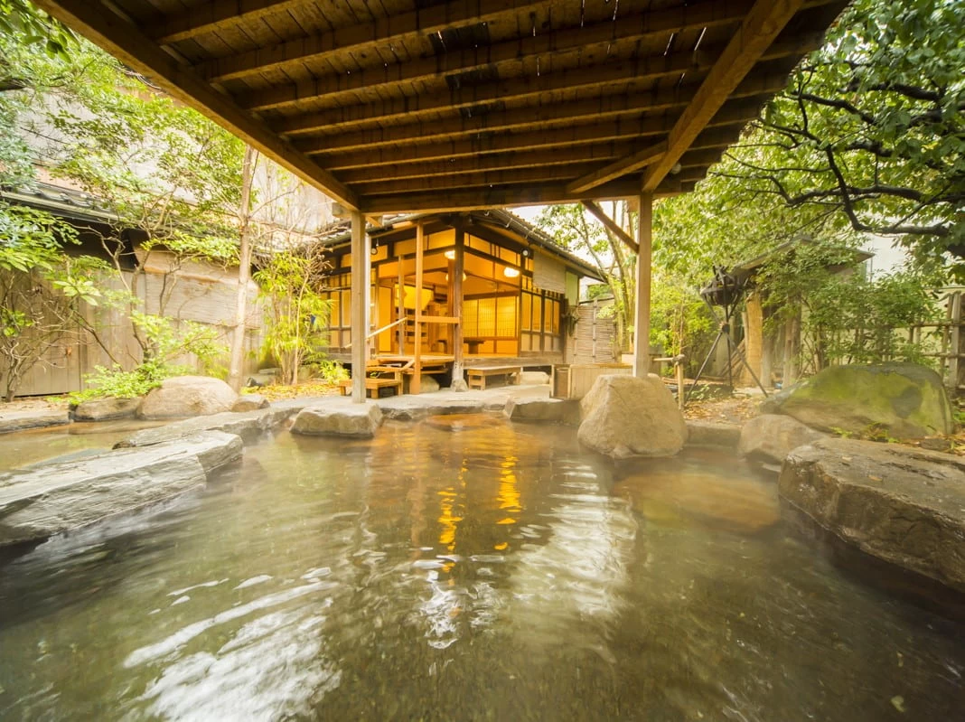 山口・湯田温泉観光へ！1泊2日で瑠璃光寺や神社仏閣巡りを堪能