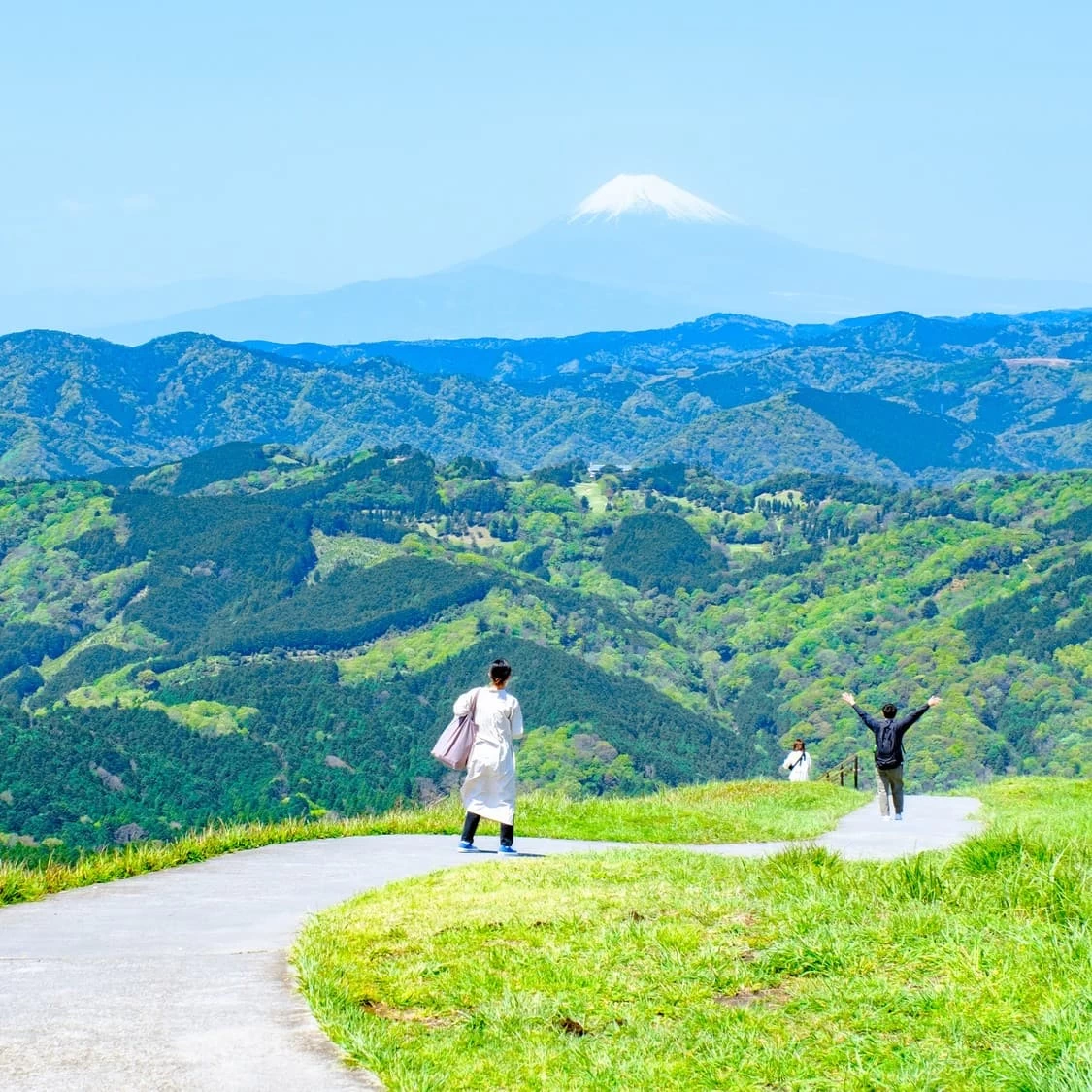 静岡・伊東の隠れ宿へ！グルメや絶景を満喫する結婚記念日旅行