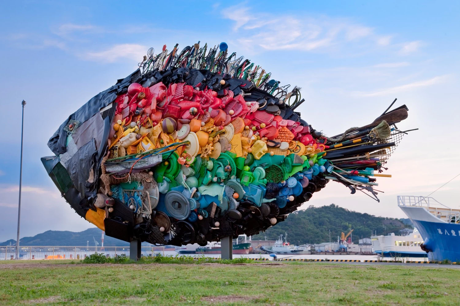 瀬戸内海の島をおさんぽ アートを感じる夏の旅｜旅行プランは旅色で。