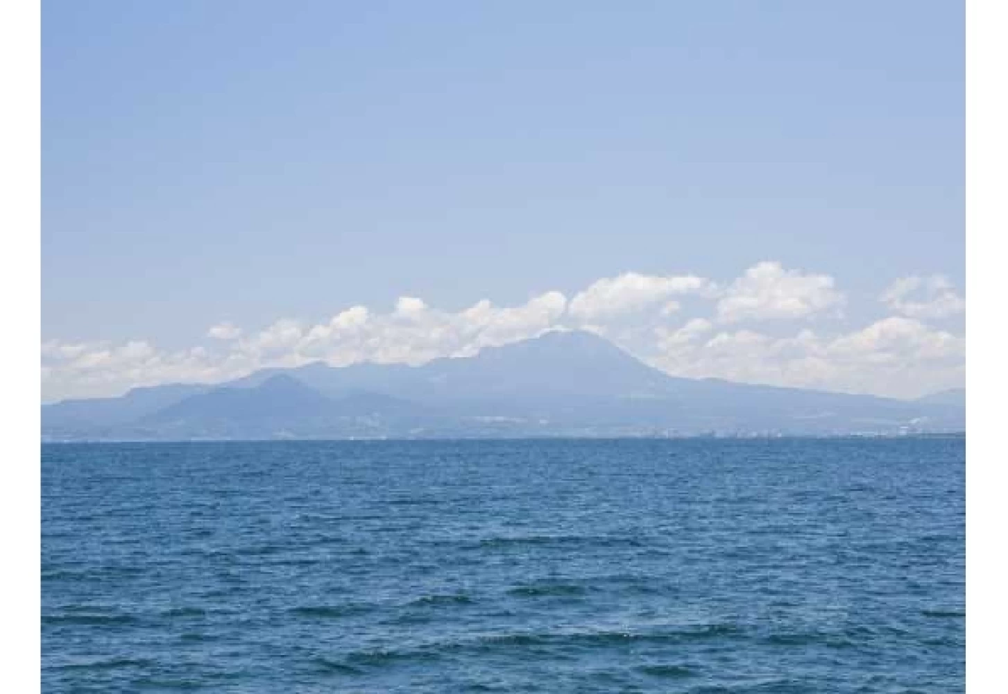 日本海越しの大山