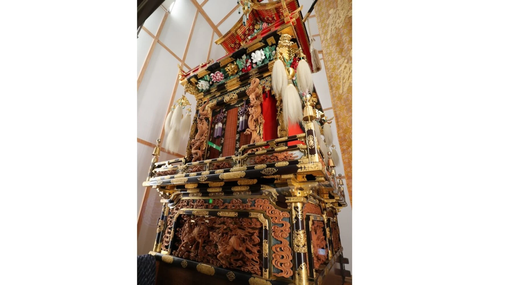 祭りで使用される屋台の展示