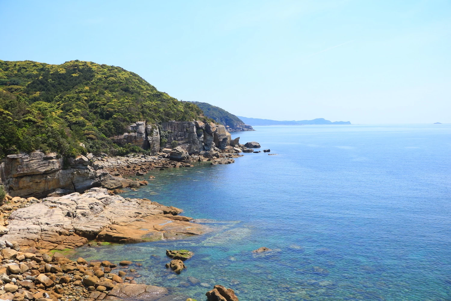 天主堂の石材の切り出し跡