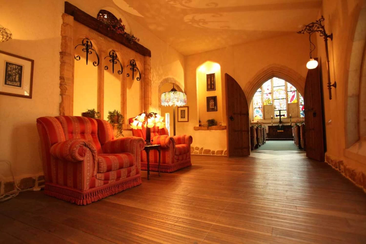 ガブリエル礼拝堂前