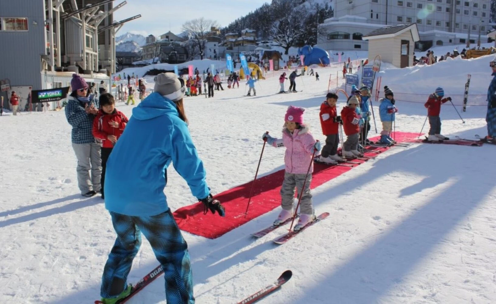 湯沢高原スキースクール(湯沢高原スキー場内)
