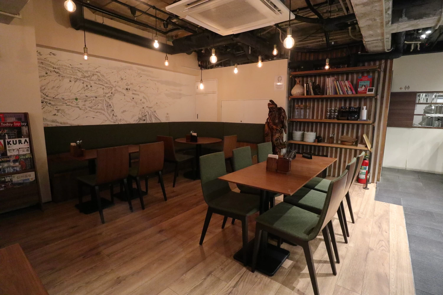 狸 tanuki cafe & restaurant