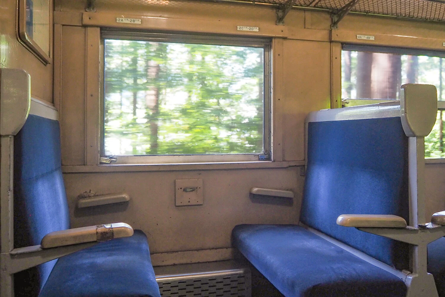 電気機関車車内