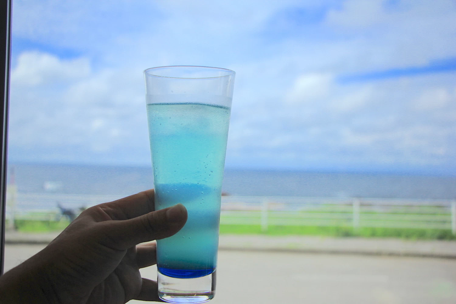 ノンアルコールカクテルで日本海に乾杯