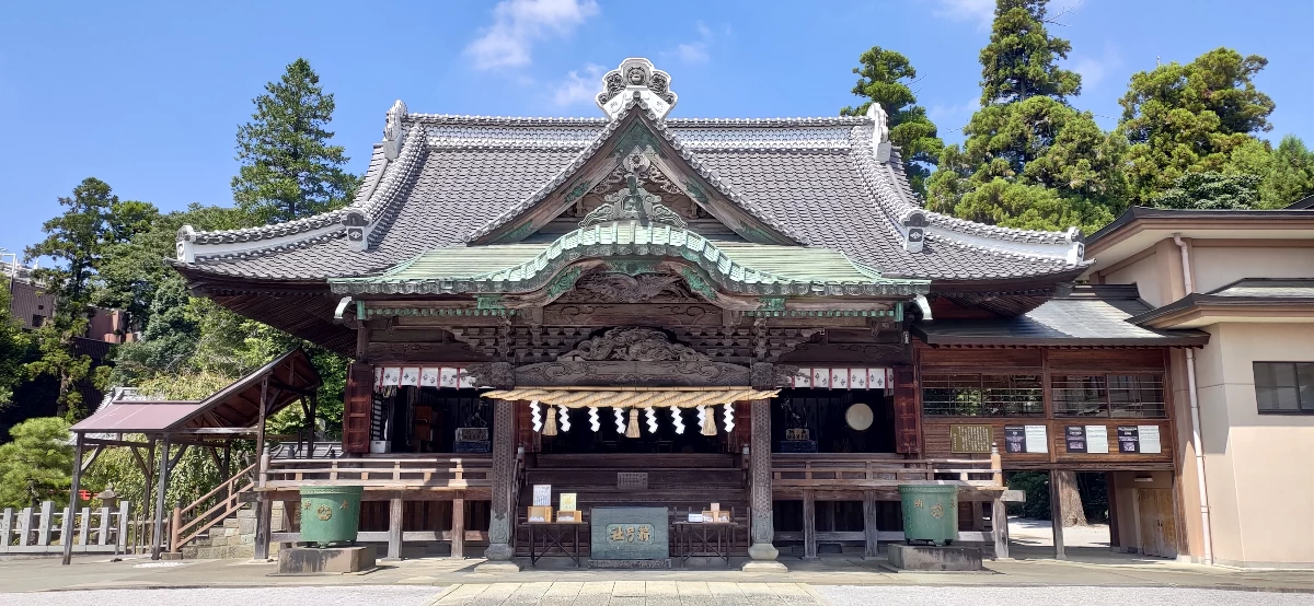 埼玉・箭弓稲荷神社へ｜日帰りで必勝祈願の旅｜旅行プランは旅色で。