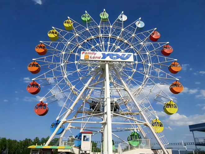 遊園地「Family 愛 Land YOU」