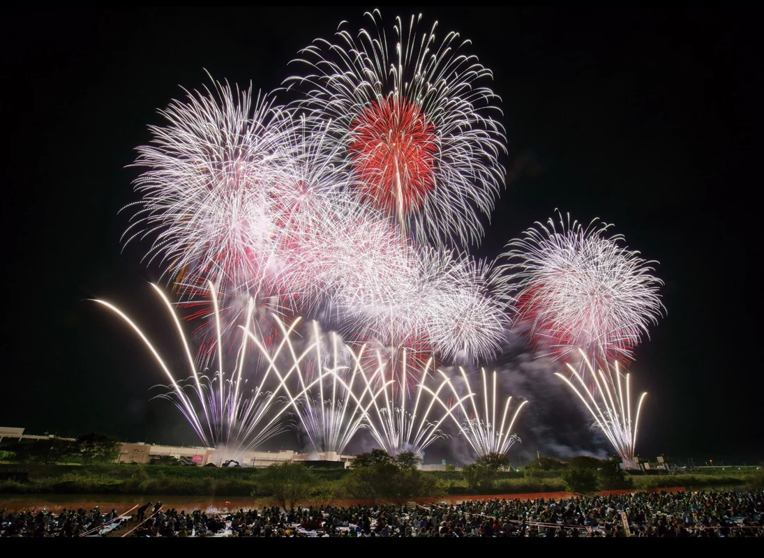 土浦花火大会 マス席2枚 惜しみ