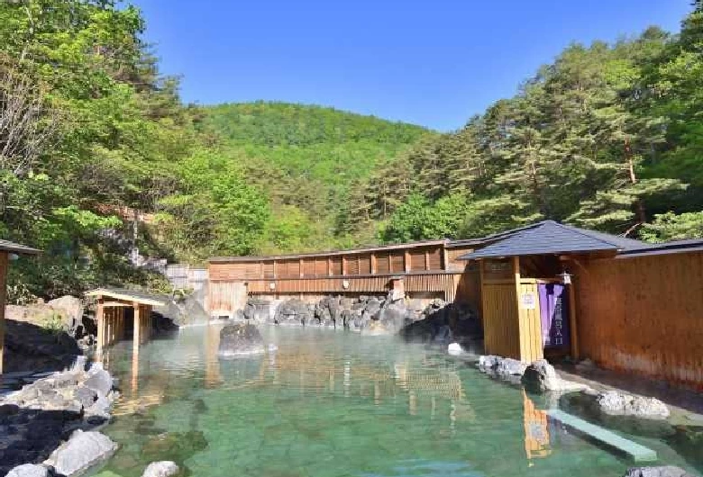 草津三湯めぐり 西の河原露天風呂
