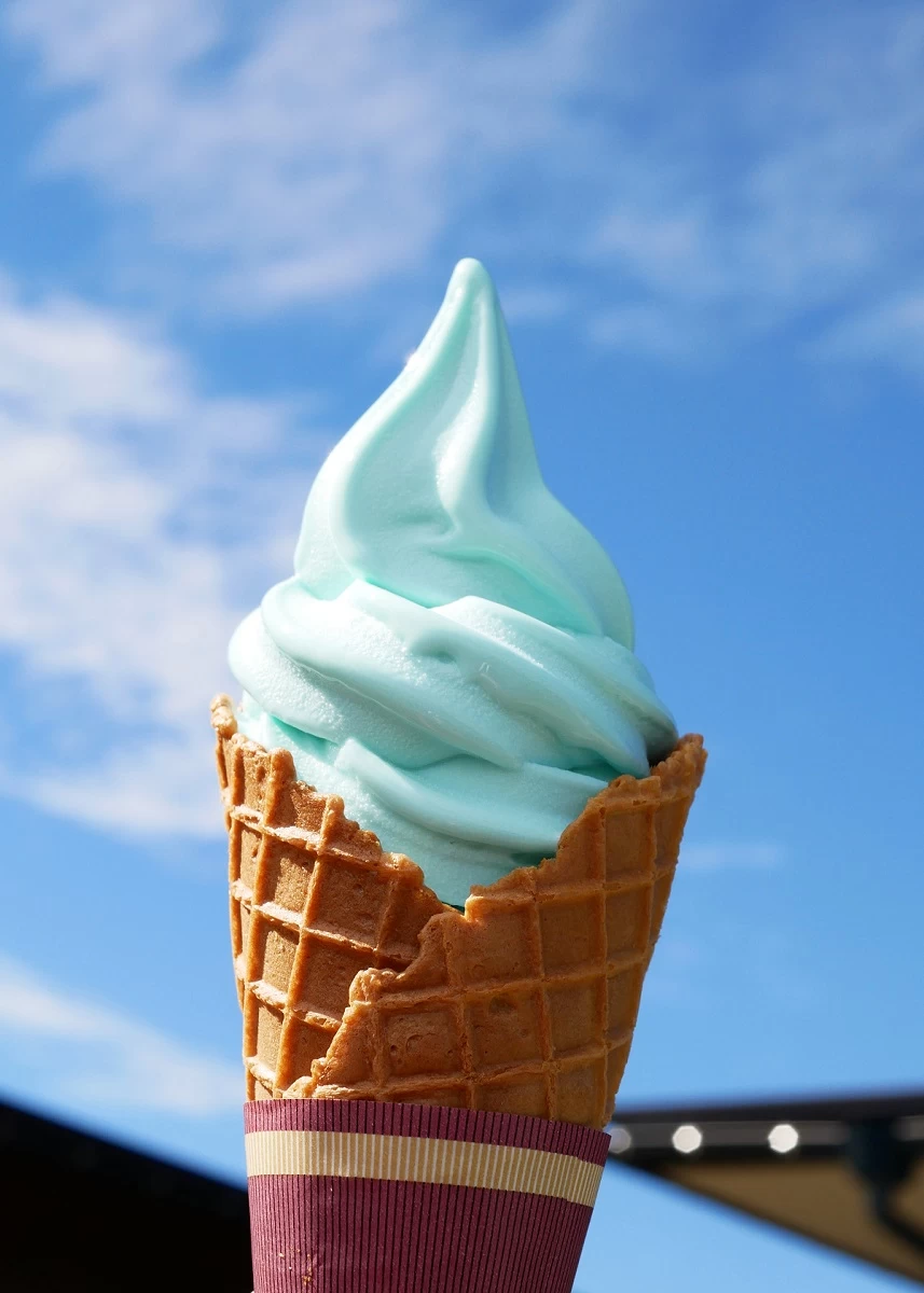 ソフトクリーム（ブルー）