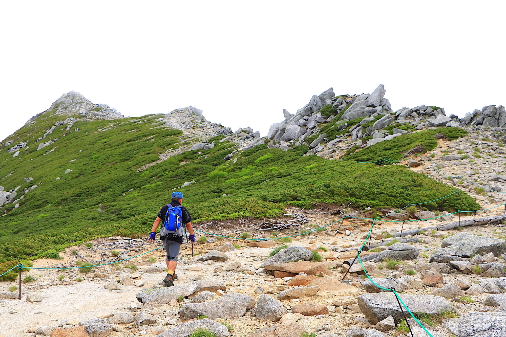 長野 木曽駒ヶ岳へ 夏の絶景を眺める登山旅 旅行プランは旅色で