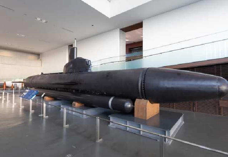 特殊潜航艇「海龍」（後期量産型）