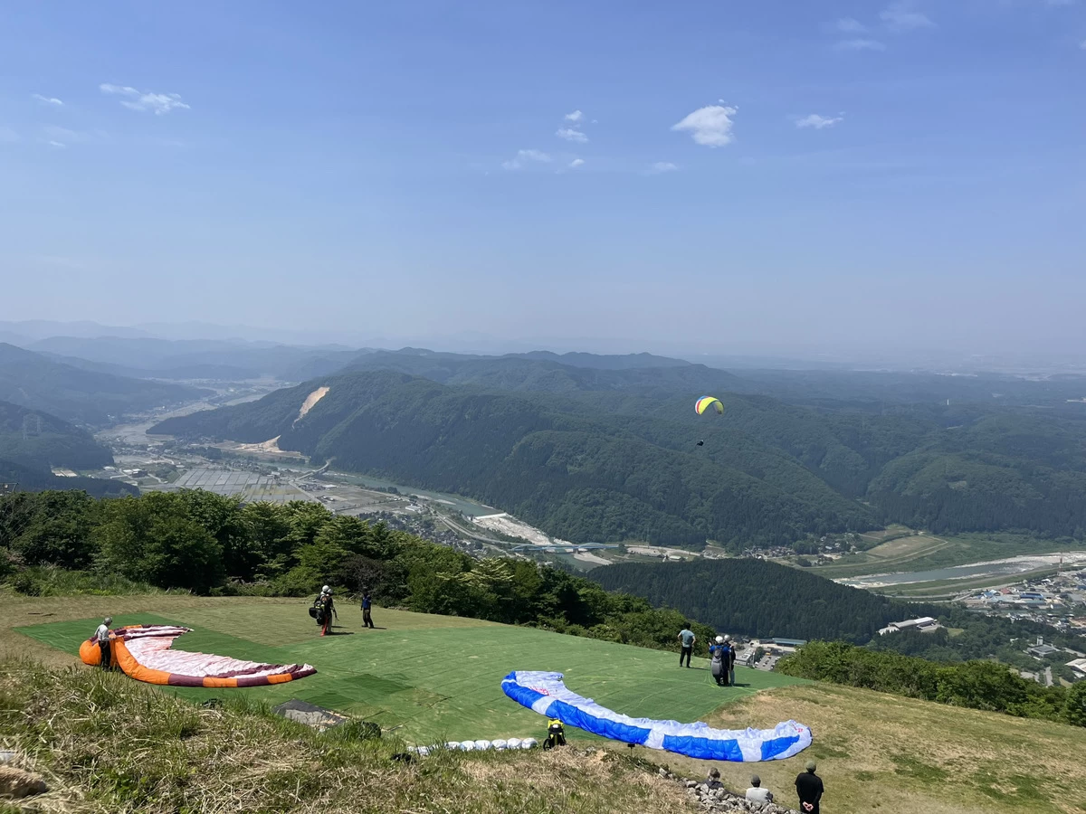パラグライダー体験の様子