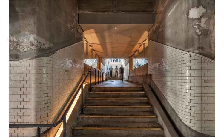 交通博物館開館時に設けられた「1935階段」
