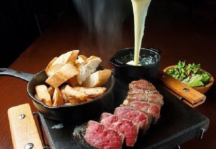 「サクレフルール軽井沢」のチーズフォンデュ